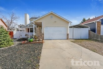 Building Photo - 4820 Jet Wing Cir W
