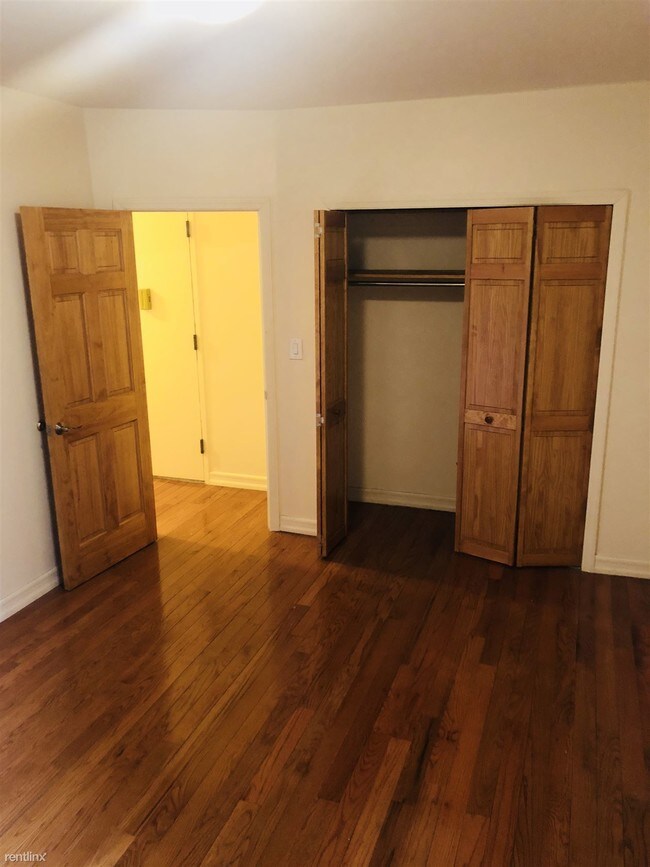 Building Photo - 1 br, 1 bath  - 165 Pinehurst Ave