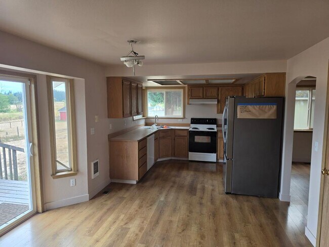 Foto del edificio - 16606 109th Ln SE