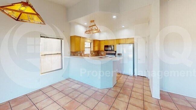 Building Photo - 2284 Avenida Del Petalo