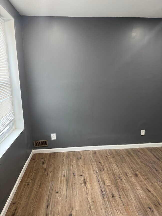 Foto del edificio - 2762 N Hemberger St