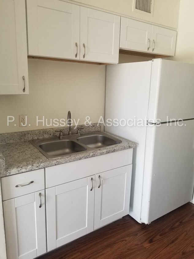 Foto principal - 6802 W Glendale Ave