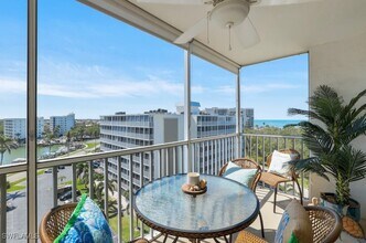 Building Photo - 5 Bluebill Ave