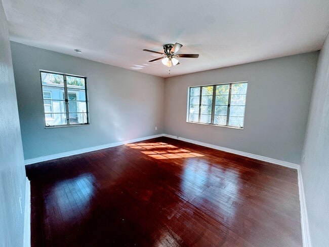 Dormitorio principal - 747 Moravon Ave