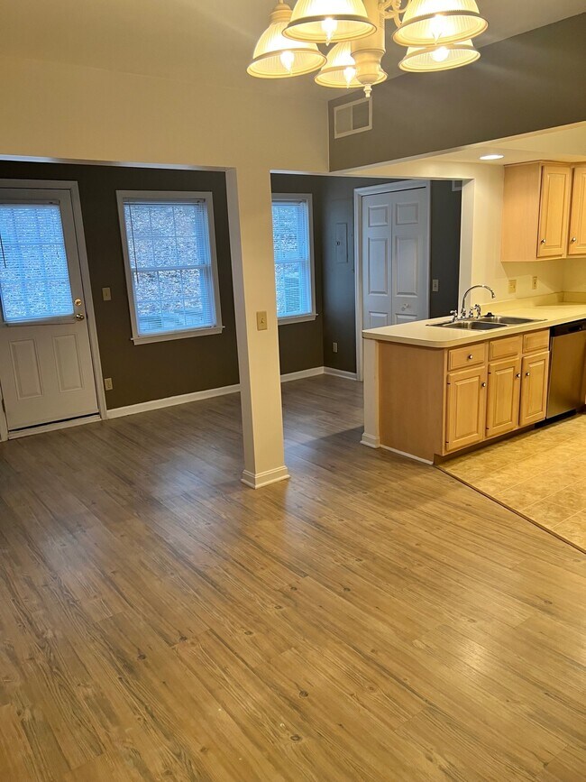 814 Berne Ct, Hummelstown, PA 17036 Townhome Rentals in Hummelstown