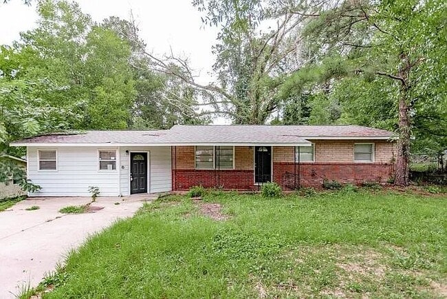 Building Photo - 806 Wright Dr
