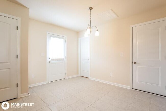 Building Photo - 2515 Queen Bee Drive, Columbia, TN 38401