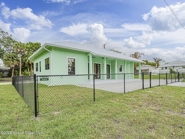 Building Photo - 12906 83rd Ave