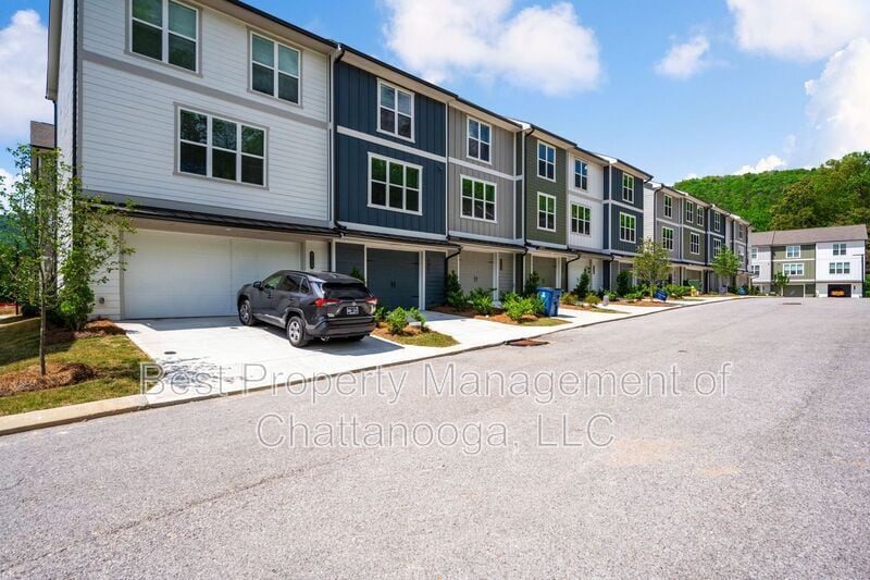 Photo - 4154 Tillie Cr