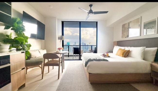 Foto del edificio - 159 NE 6th St