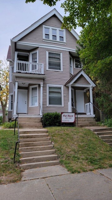 Building Photo - 2433 N Cramer St