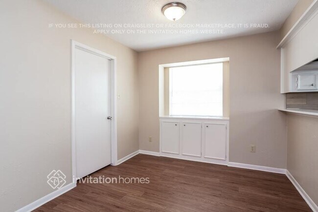 Foto del edificio - 527 Shealy St