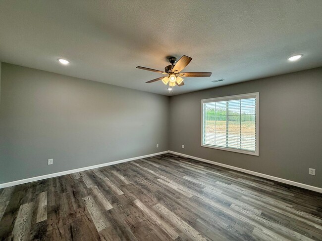 Foto del edificio - 122 Blue Star Ln