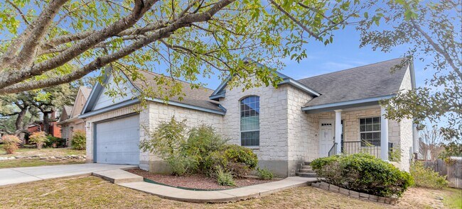 Building Photo - 24930 Crescent Trce