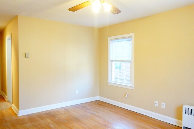 Foto del edificio - 8408 Greenwood Ave