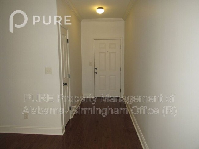 Building Photo - 1322 Riverhaven Pl