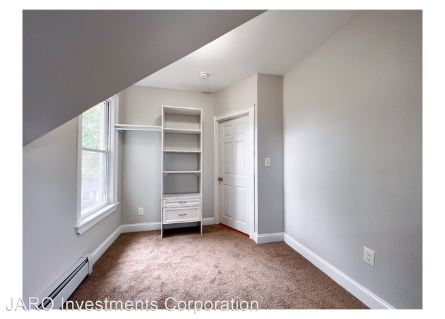 Building Photo - 3 br, 2 bath House - 221 Brown St