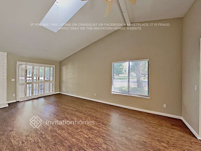 Foto del edificio - 7015 Calexico Ln