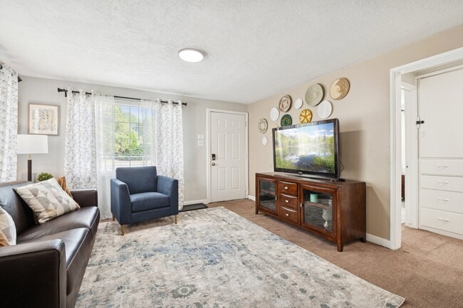 Foto del edificio - 839 W 1300 S St