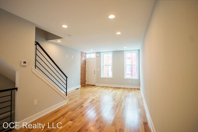 Building Photo - 2 br, 1.5 bath House - 2022 Pierce Street