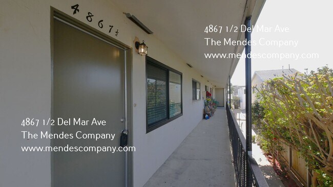 Foto del edificio - 4867 1/2 Del Mar Avenue-