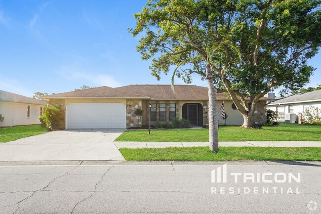 Building Photo - 1535 Bay Hill Cir