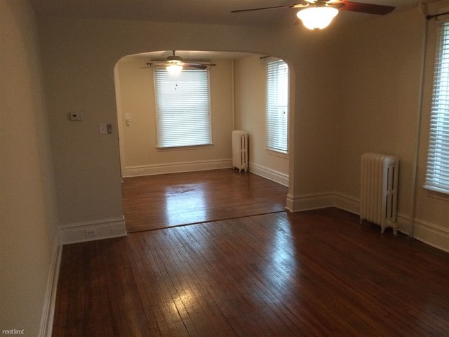 Building Photo - 934 Hummel Ave