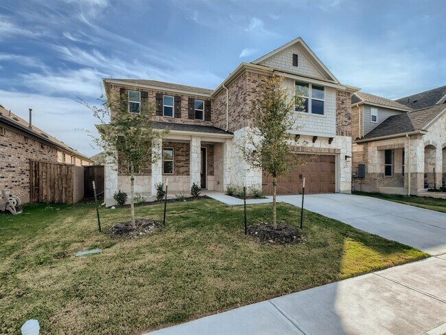 Building Photo - 1832 Bogata Ln