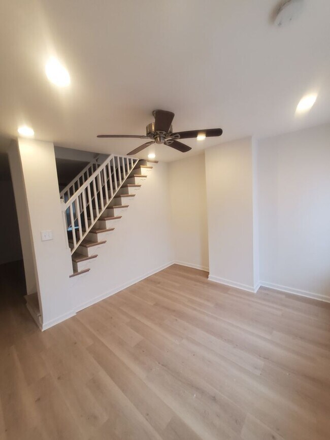Foto del edificio - Germantown Home Available Now!!!