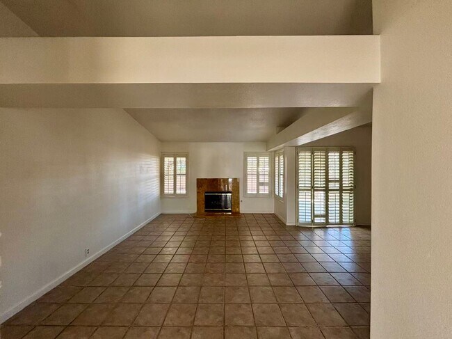 Foto del edificio - Beautiful one-story single-family home