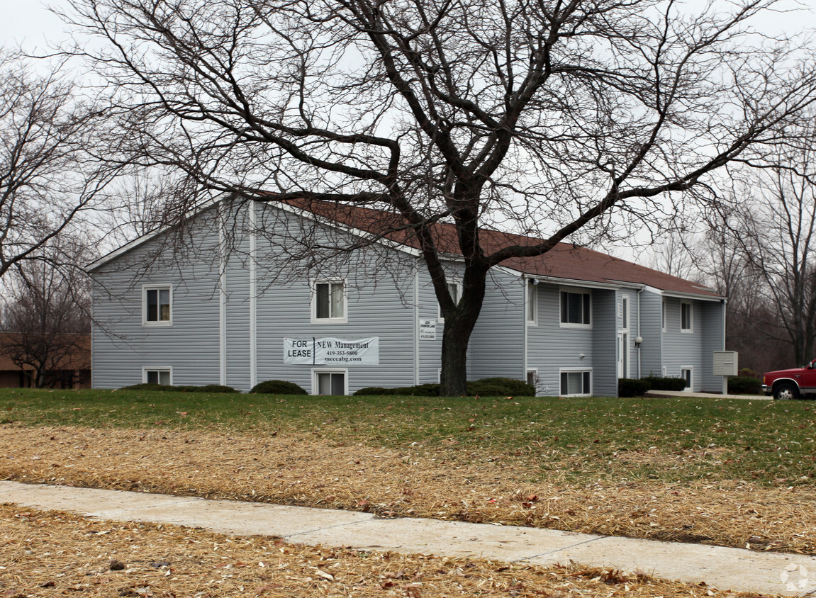 Primary Photo - Melrose Manor