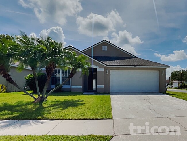 Foto del edificio - 6637 Shadow Oak Ln