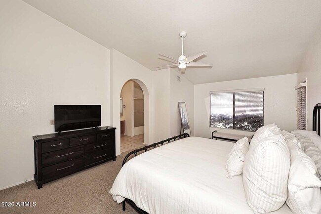 Foto del edificio - 9210 N 104th Pl