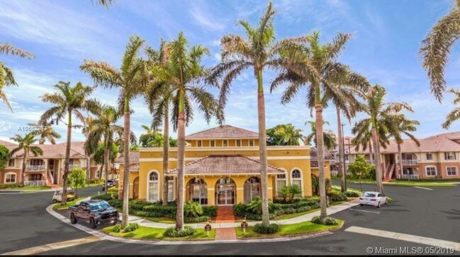 Foto del edificio - 8964 W Flagler St