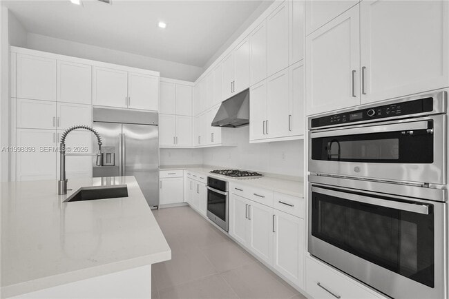 Building Photo - 9257 Sunflower Mdw Rd