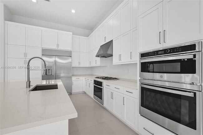 Foto del edificio - 9257 Sunflower Mdw Rd