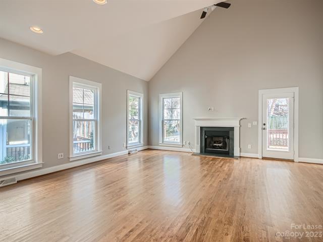 Building Photo - 10732 Tradition View Dr