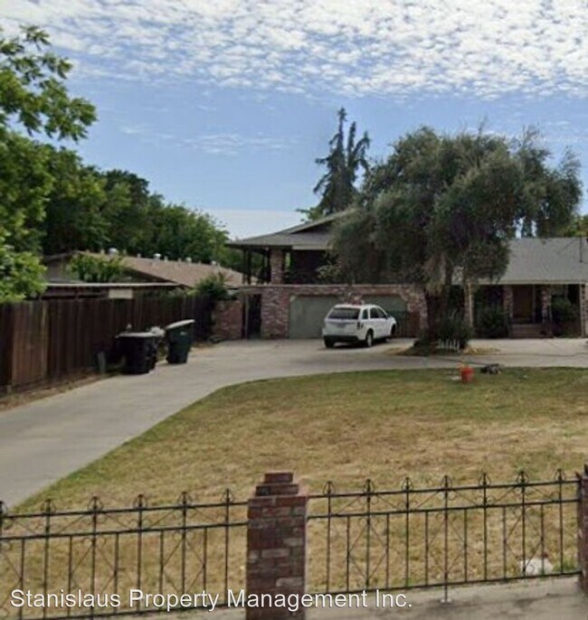 Foto del edificio - 2 br, 1 bath House - 816 El Vecino Avenue,...
