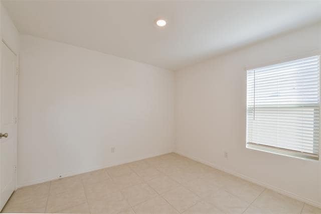 Building Photo - 340 Dry Cyn Wy