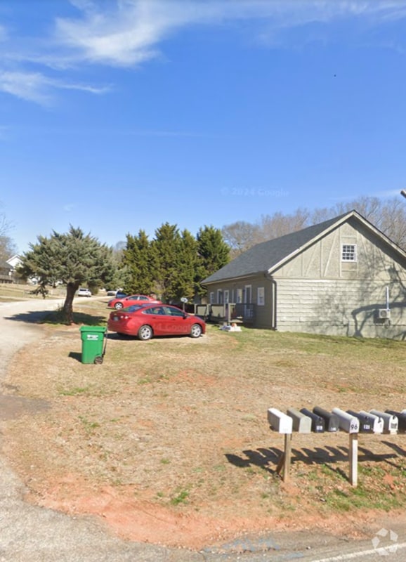 Building Photo - 96 Wilson Ct