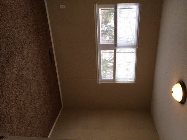 Building Photo - 5121 Melody