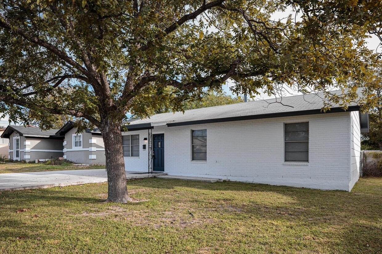 Foto principal - 1605 Ave P