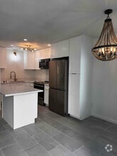 Building Photo - 6728 Omega Dr
