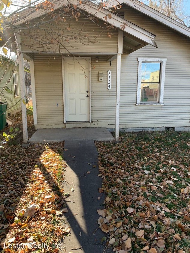 Primary Photo - 1 br, 1 bath House - 2124 Applegate