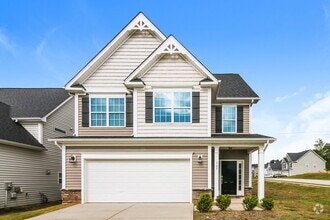 Building Photo - 767 Lakemont Dr