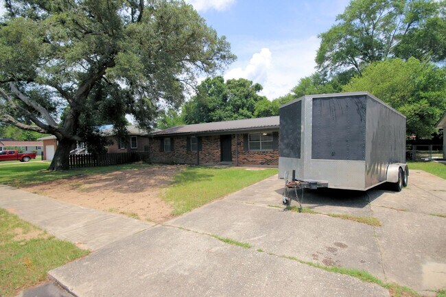 Foto del edificio - 260 Glenview Ave