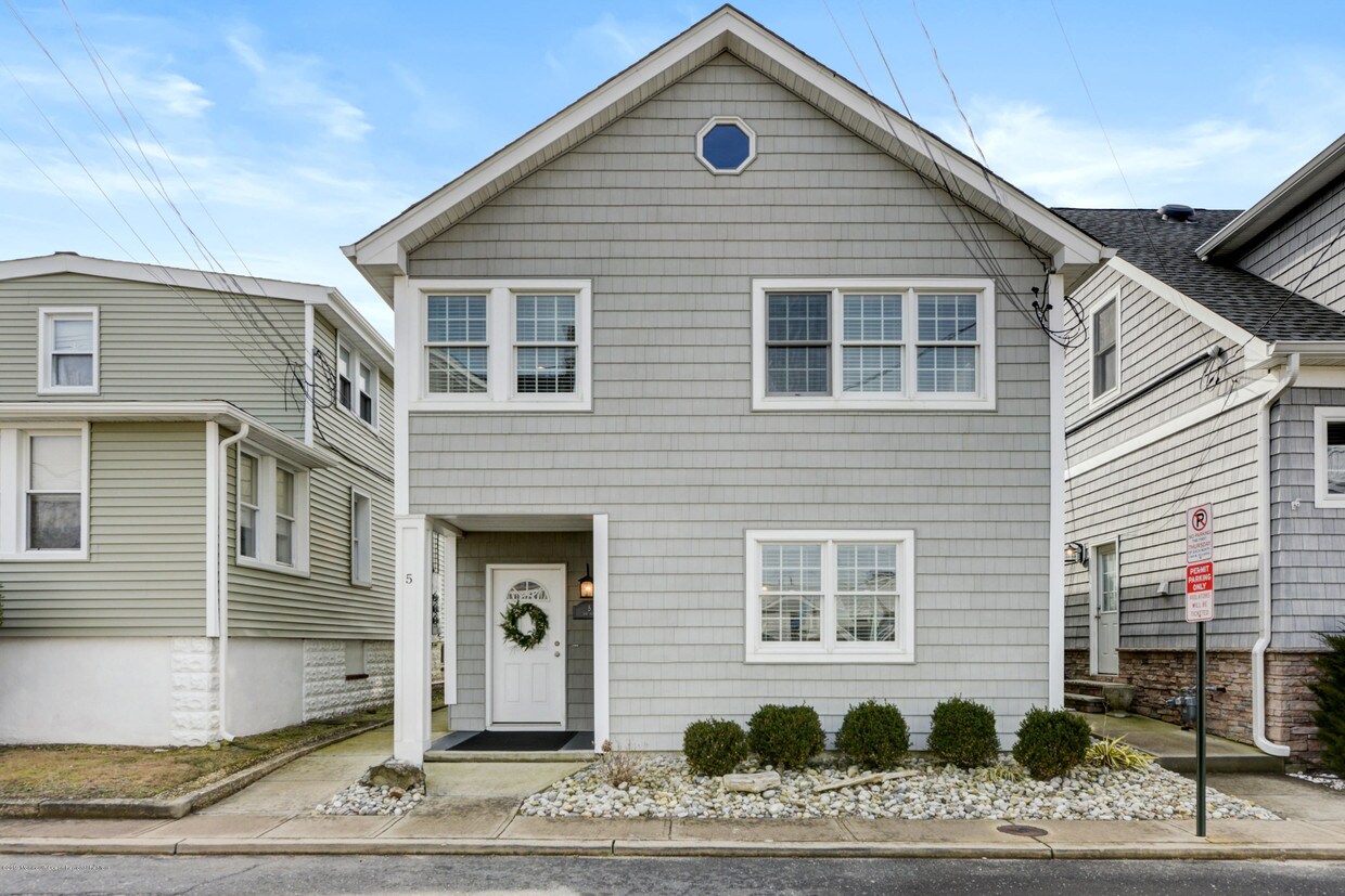 5 Via Ripa, Sea Bright, NJ 07760 House for Rent in Sea Bright, NJ