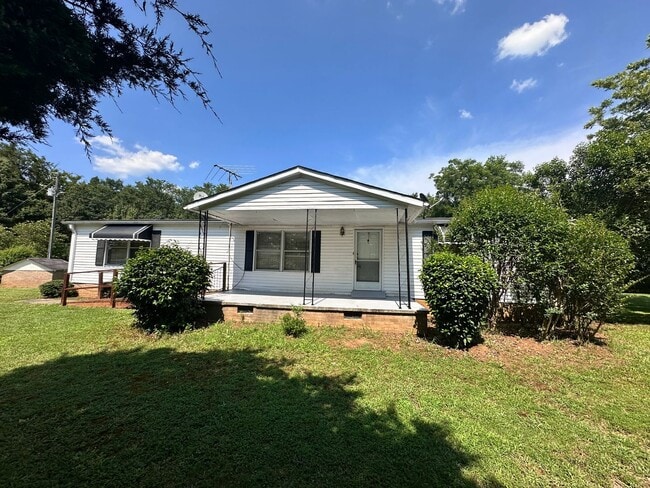 Building Photo - Exclusively Offered By Muse Realty Rentals...