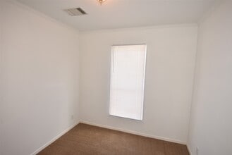 Building Photo - 10010 Sugarvine Ln