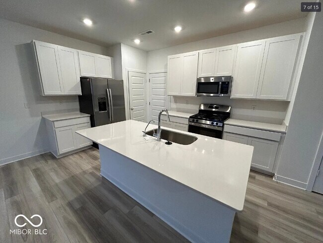 Foto del edificio - 11507 Kylemore Dr